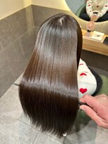 セントラル 三宮店(central) 【神戸三宮】潤いと艶を極めたプレミアム美髪ケアプログラム