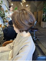 ヘアードレスビュー(hair dress V.I.E.W)&nbsp;毛流れしっかり動きをつけたショートボブ