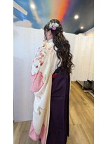 ももいろかぶとむし 【卒業式】袴着付け+波巻きハーフアップで愛されレトロモダン