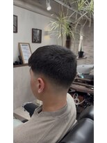 オアゾバーバー(OAZO BARBER)&nbsp;ローフェードスタイル