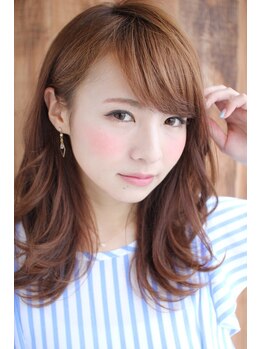 ヘアアンドメイク サファイア(Hair and Make SAPPHIRE)の写真/これがあなたを変える驚きのカットテクニック!★洗練されたカットセンスとミリ単位にこだわるプロの凄腕★