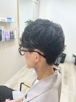 モアニ(MOANI)&nbsp;癖毛を生かしたメンズショート