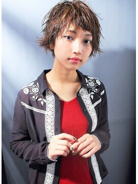 フィオーラ(Fiora) 【Fiora大森】無造作ウエットショート ♪