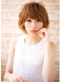 大人可愛い小顔ショートボブ