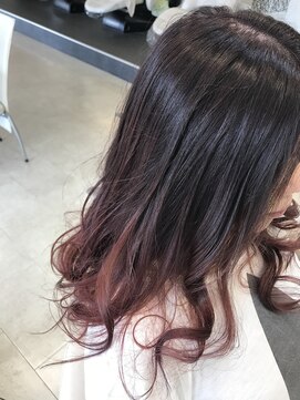 カイム ヘアー(Keim hair) インナーカラー/グラデーションカラー/レッド/夏カラー/20代30代