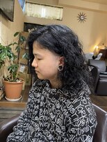 サムブリッジ(SOMEBRIDGE)&nbsp;☆  メンズロング ×  R-指定風パーマ ★（SOMEBRIDGE 亀有）