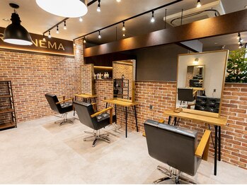 Agu hair kinema 名古屋西区店【アグ ヘアー キネマ】