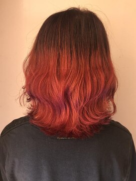 ウィスプ 赤羽店(wisp) 赤グラデーションカラー