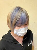 アゴストヘア コシガヤ Agosto hair KOSIGAYA ライトブルーのポイントカラー