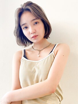 カナン 銀座(CANAAN) 小顔レイヤーボブ　グレーベージュ　フレンチカジュアル