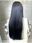 裾カラー 姫カット 前髪ぱっつん