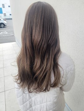 ゴットラトゥール(GOTTO LATOUR) 透明感カラー☆アッシュ/ベージュ/ブラウン/ゆる巻き