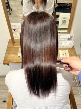 セライロ 千葉(celilo) カール/セミディ/シアーカラー/姫カット/千葉駅