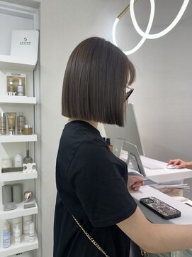 ガガ 心斎橋(GAGA) 韓国/ハイトーンカラー/ワンホンヘア/レイヤーカット/髪質改善