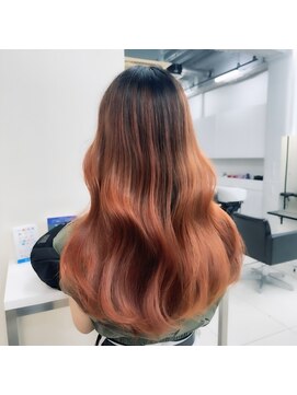 アライブ ハラジュク(ALIVE harajuku) 今流行りの海外風バレイヤージュ