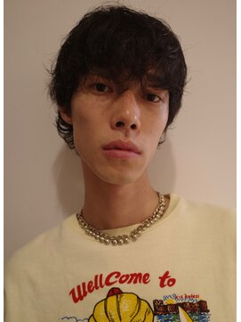 ブルートマト(BLUE TOMATO) メンズカットマッシュウルフセンターパートメンズパーマ