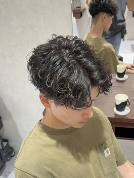 クール 大和八木駅前店(Coeur) 奈良橿原大和八木波巻きシャドウパーマ