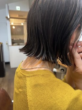 コンパス(COMPASS) 切りっぱなしボブ