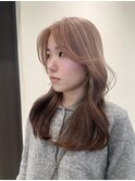 レイヤーカットで叶うくびれ巻き♪×ハイトーンカラー