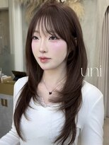 ユニ 原宿(uni) 韓国ロングヘア レイヤーカット 顔周りカット ベージュカラー
