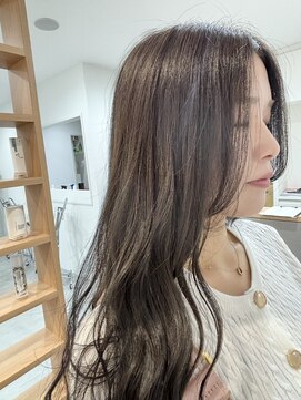 イフプロデュースドバイアミカ(iF produced by Amica) ロングヘア