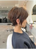ショートボブ丸みショート白髪ぼかし