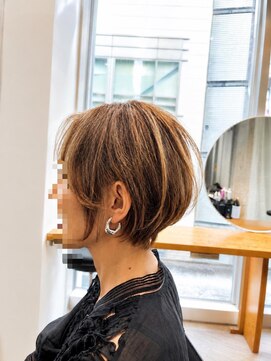 アルトル 池袋2nd(altru) ◇大人40代50代60代ショートボブ丸みショート白髪ぼかし