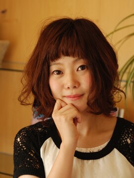 ハンズエミュ(hands emu) ガーリーボブ