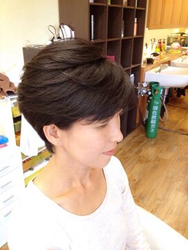 リングアリング(Ring a Ring) 清潔感のある大人女子