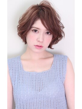 クーエフー(coo et fuu) 20代30代☆うざバングなふわっとショートボブ　藤沢