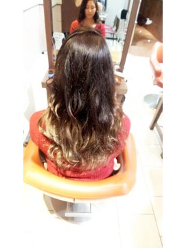 ネオリーブチノ 登戸店(Neolive cino) neolive cino   プラチナアッシュグラデーション☆