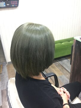 ヘアースペース 練馬店(hair space COCO) ダブルカラー、定番のマットアッシュ