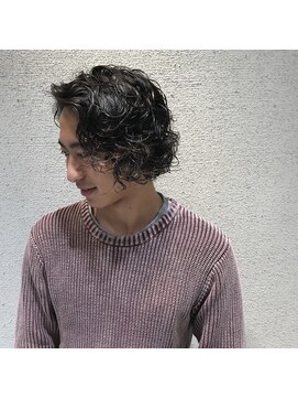 ラドンナアデッソ(LA.DONNA ADDESSO) 男の色気ミディアムパーマ