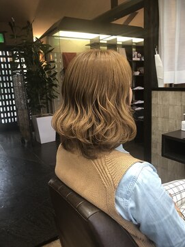 ナトゥーラ 岐阜(Natura) ナチュラルベージュ