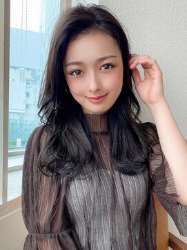 アフロート ディル(AFLOAT D'L) 大人かわいいひし形シルエット ショコラグレージュ 外ハネ 小顔