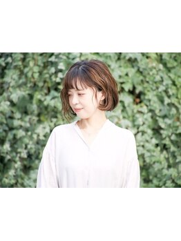 【高技術×似合わせスタイル】実力派のスタイリスト×マンツーマン施術◆グレイカラーもオススメ!!