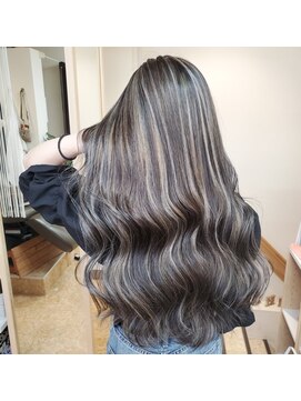 ラシック(Rachic) ブリーチハイライト