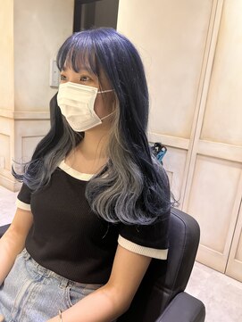 アソビ 表参道(ASOBI) デザインカラー　インナーシルバー　暗髪　ネイビー