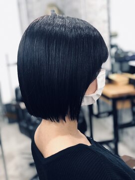 ミコ(MICO hair) ボブ×ディープブルーカラー