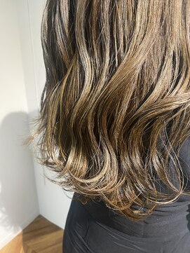 チフガーデンバイアール(Chif garden by R) シークレットハイライト