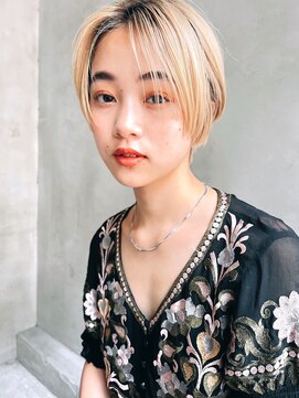 ロイド(Lloyd) 【Lloyd 大宮】ホワイトブロンド×ベリーショート