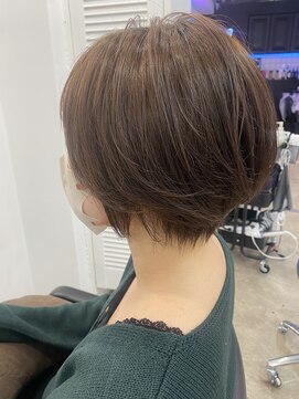 プラーチェ 古淵店(Plaatje) 骨格補正◎大人女性ショート