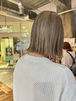 クーヘアー(coohair)&nbsp;ハイトーン切りっぱなしボブ