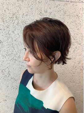 DAMANI 表参道 髪質改善/ヘッドスパ/ハイライト/白髪染め/白髪ぼかし/縮毛矯正 似合わせカット/ミディアムレイヤーカット[表参道駅]