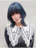 残留しないネイビーブルー×ハッシュレイヤーカット