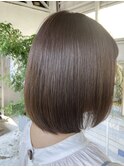 ブリーチ無しモノグレージュアッシュオリーブナチュラル艶髪ボブ