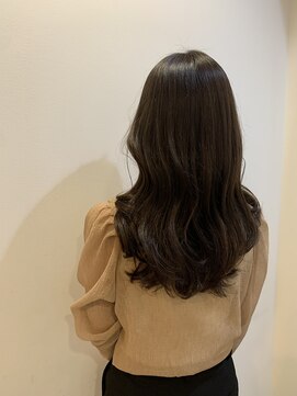 シェノン 西梅田(CHAINON) 韓国スタイル、レイヤー、くびれヘア