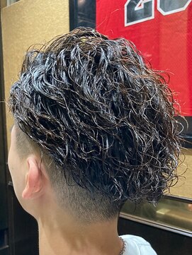 ヒロギンザバーバーショップ 大宮店(HIRO GINZA BARBER SHOP) テーパーフェード　パーマ　埼玉　大宮