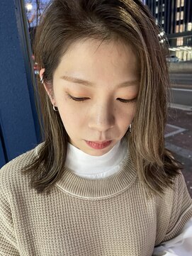 ケイティーズ(KTS) フェイスハイライト