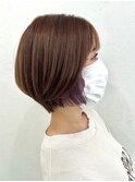 イヤリングーカラー×ショートボブ